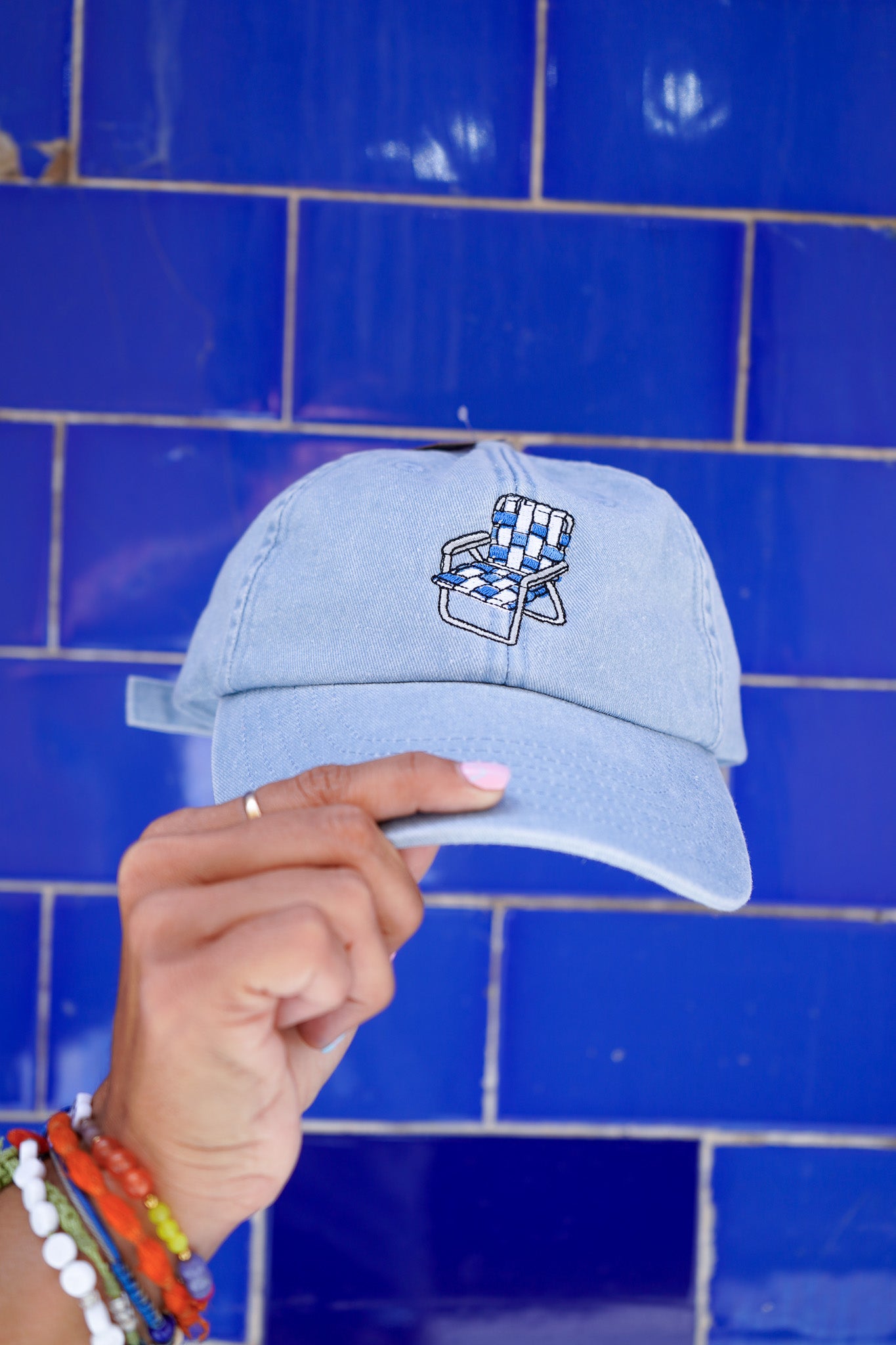 Gorra bordaita silla de playa