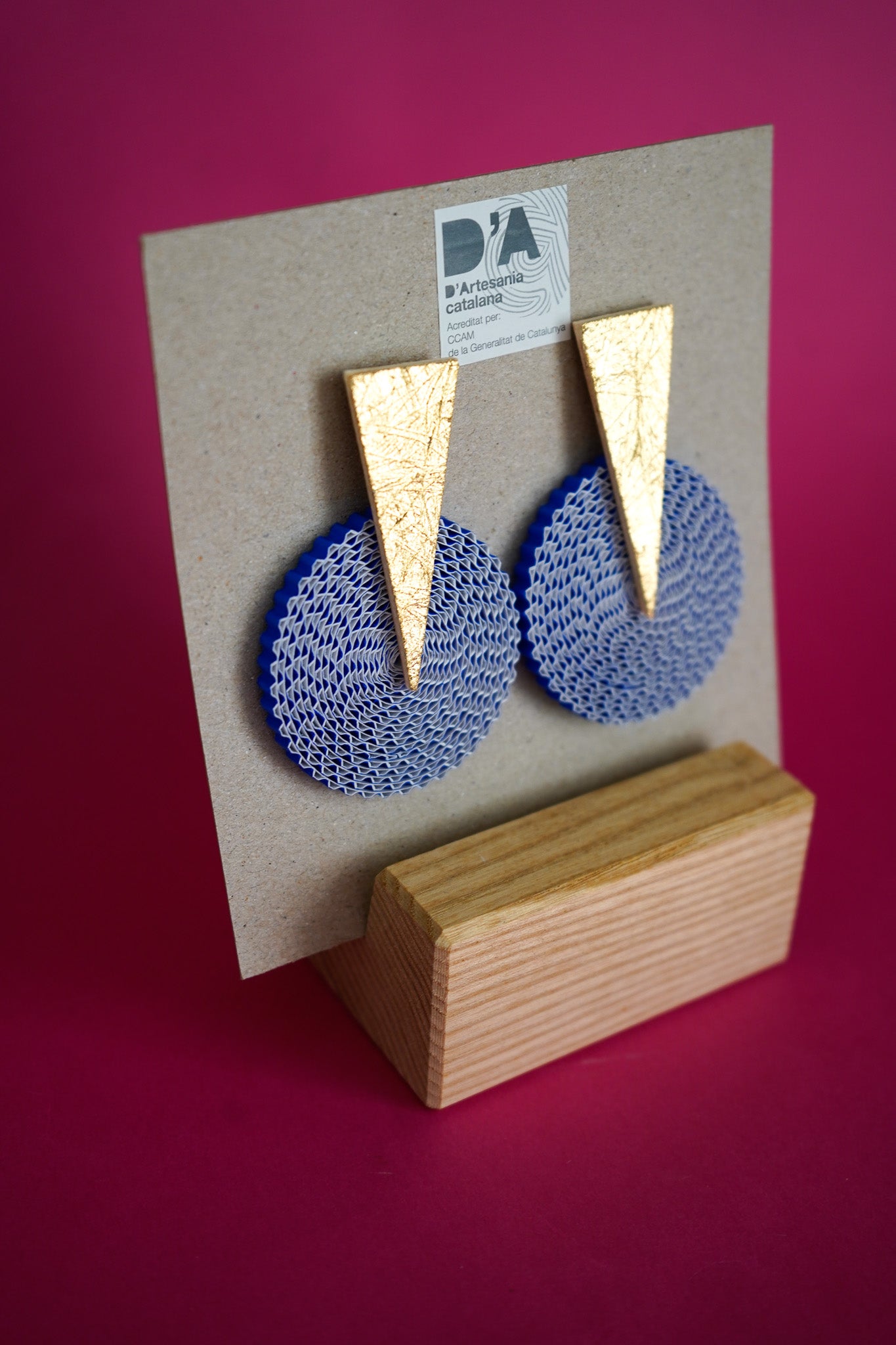 Pendientes de cartón círculo AZUL, triángulo DORADO