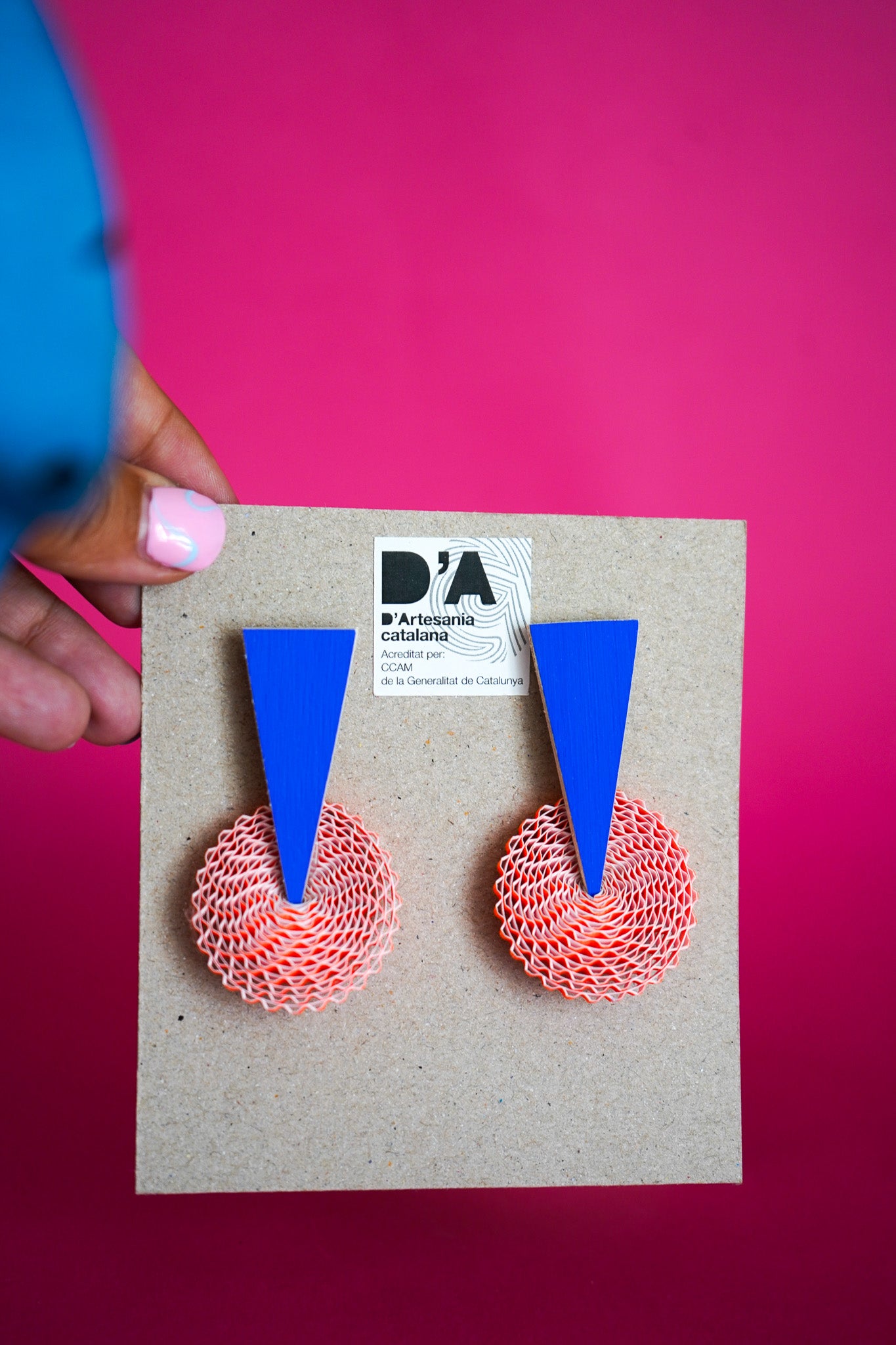 Pendientes de cartón círculo AZUL triángulo ROSA