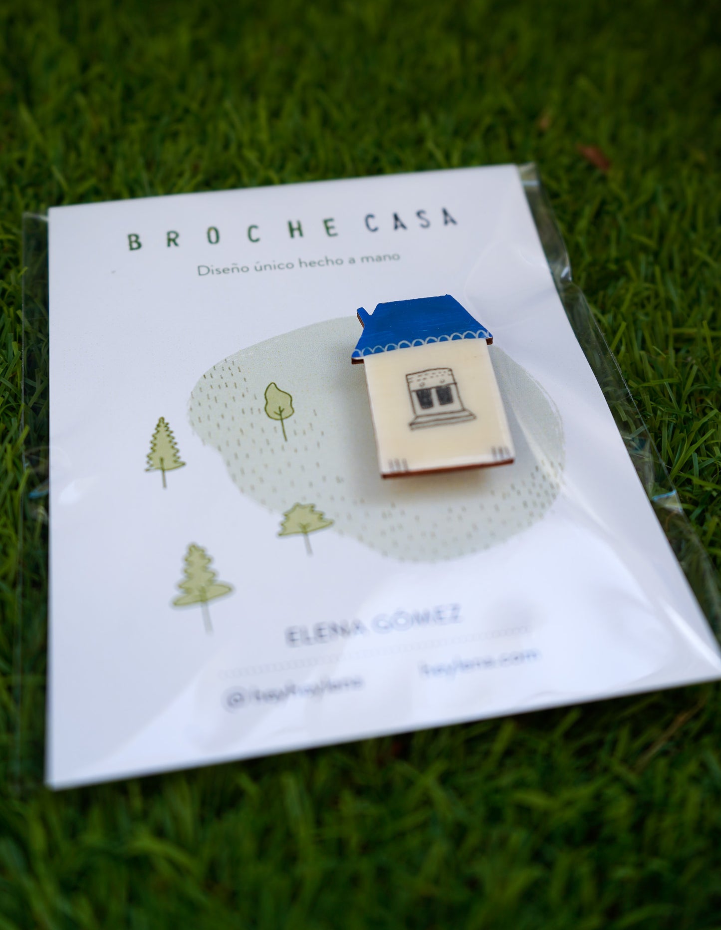 Broches de madera CASAS