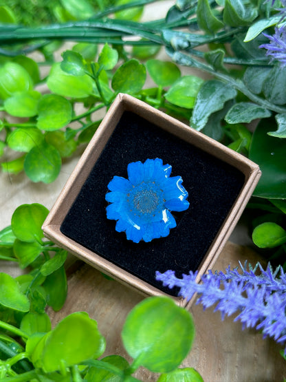 Anillo margarita azul flor