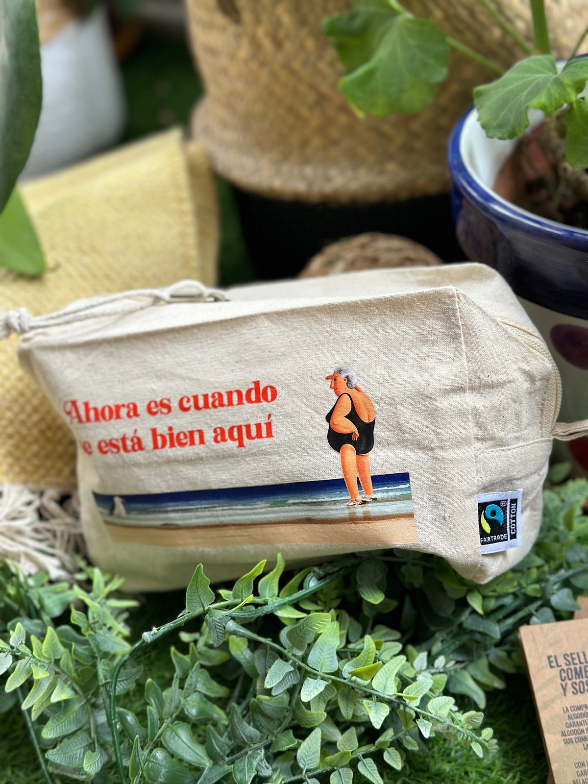 Large toiletry bag Grandma - Now is when it's good here
