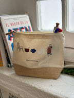 Grandma jute toiletry bag - Inside me I was born as a grandmother