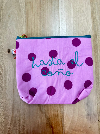 Lila lunares grandes fucsia letra turquesa - Hasta el coño - Neceser