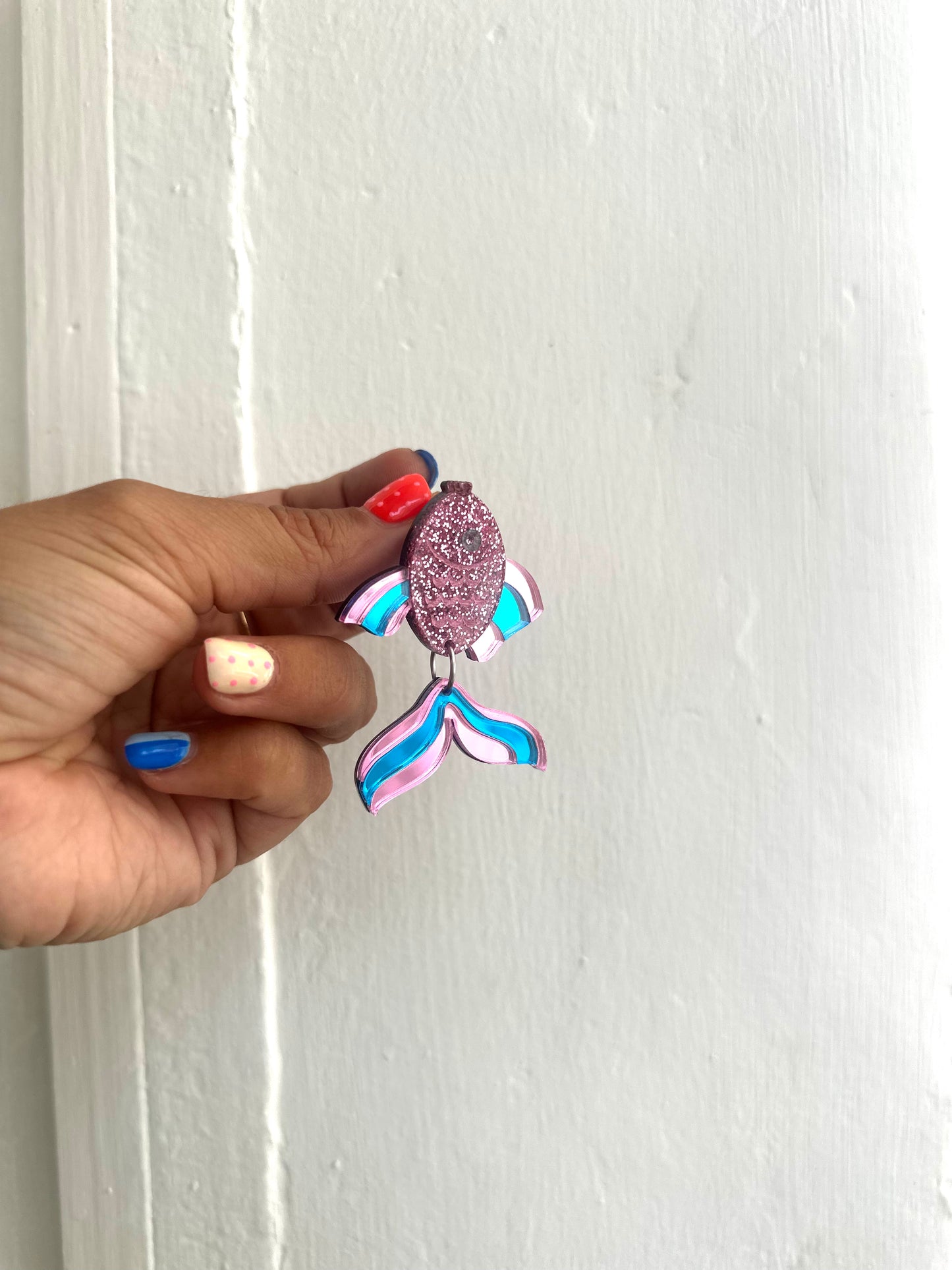 Pendientes pescado tropical
