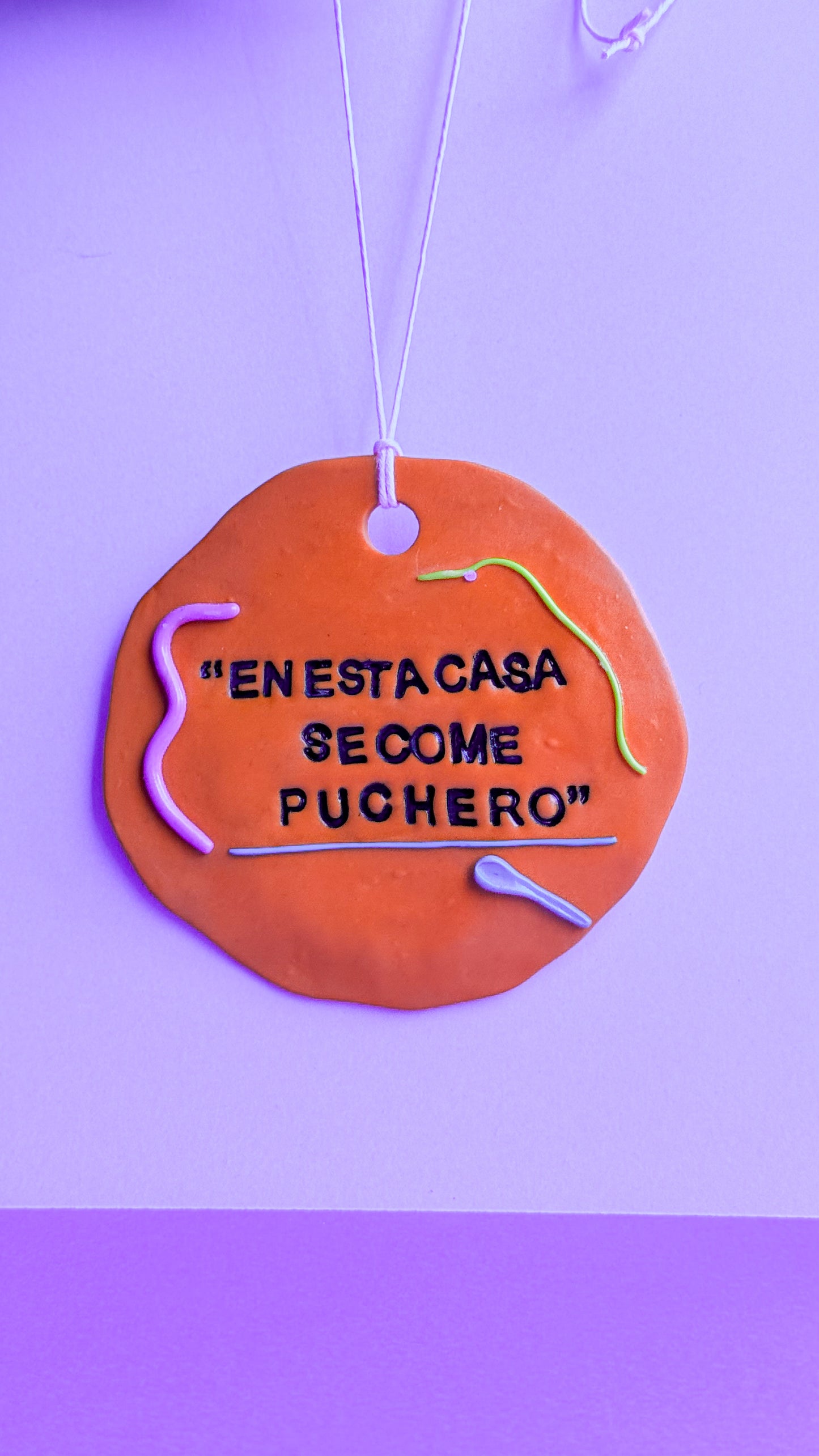 En esta casa se come puchero - Colgante decorativo