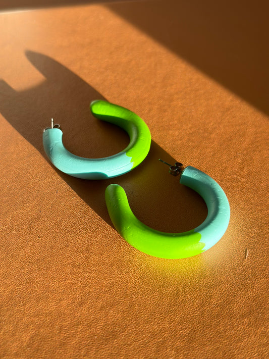 Bicolor Hoops Earrings - Green + Aul