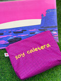 Morado lunares letra amarilla - Soy Caletera - Neceser