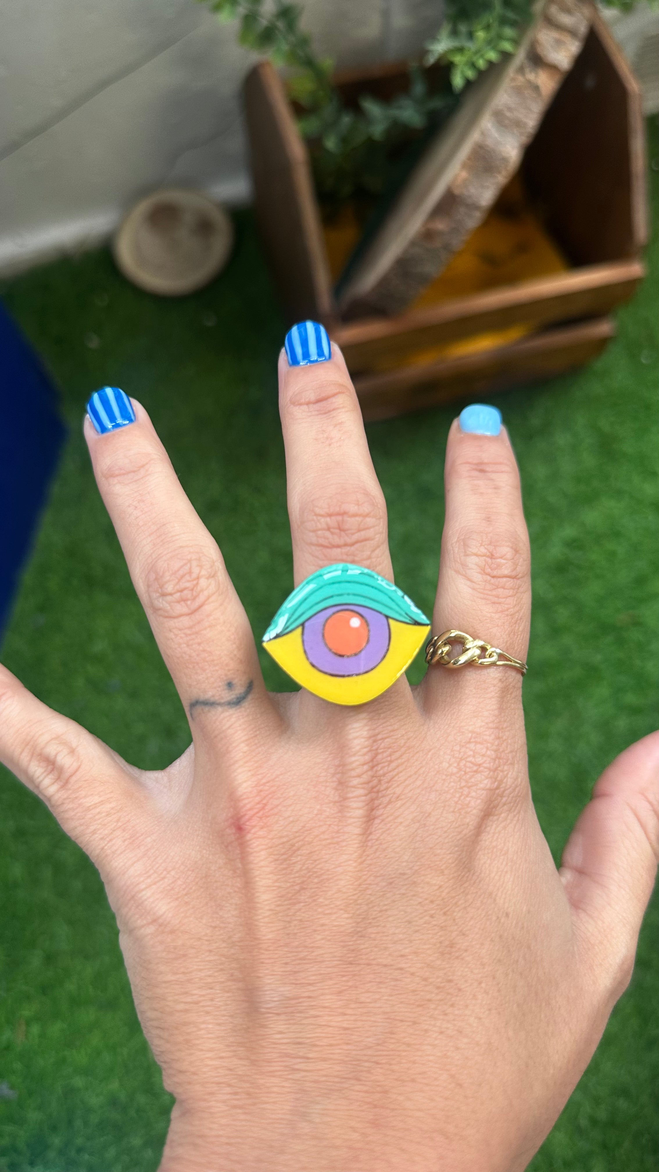 Anillo ojo de colores