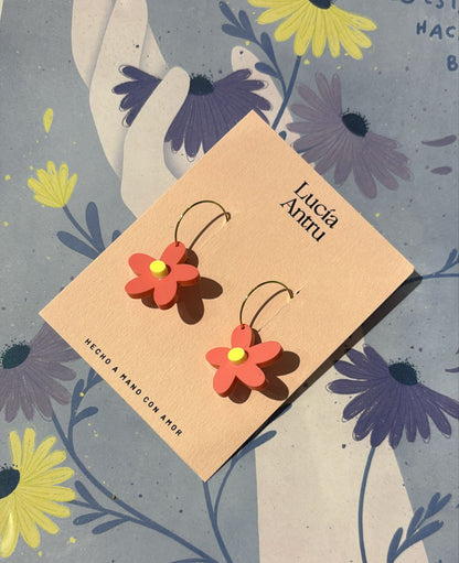 Daisy hoop earrings