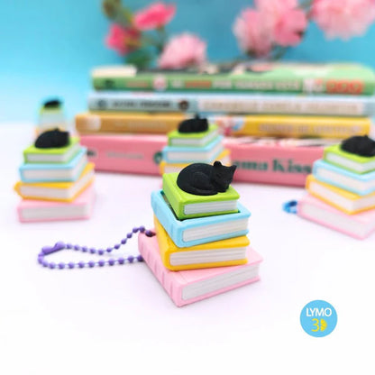 Llavero gatito con libros (clicker)
