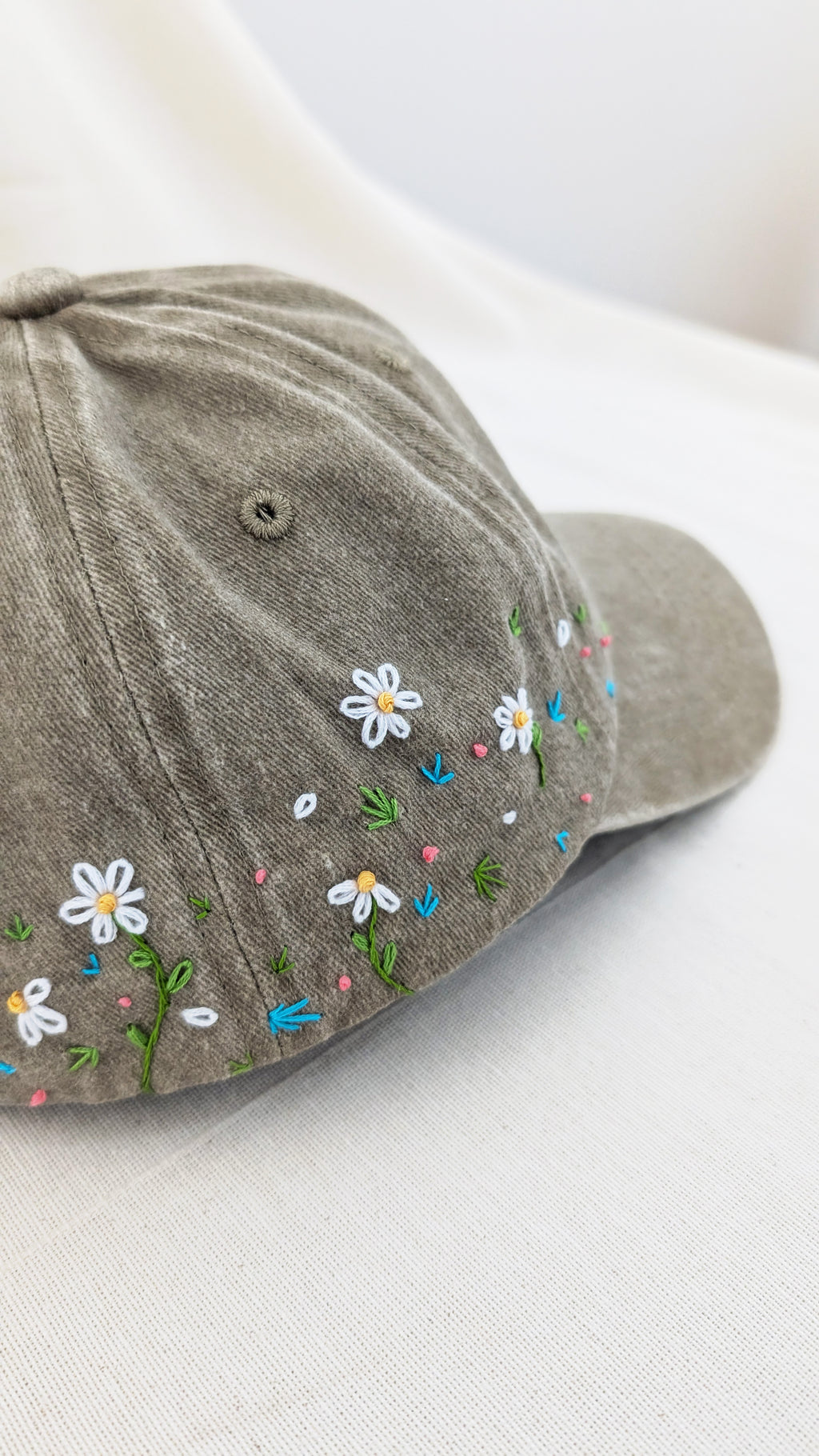 Gorras bordadas margaritas