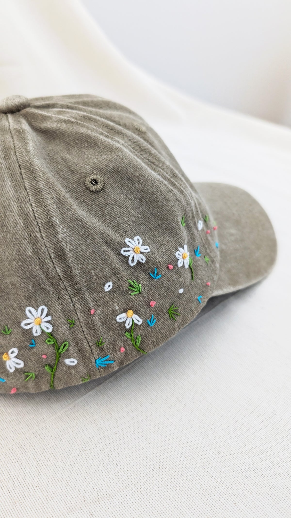 Gorras bordadas margaritas