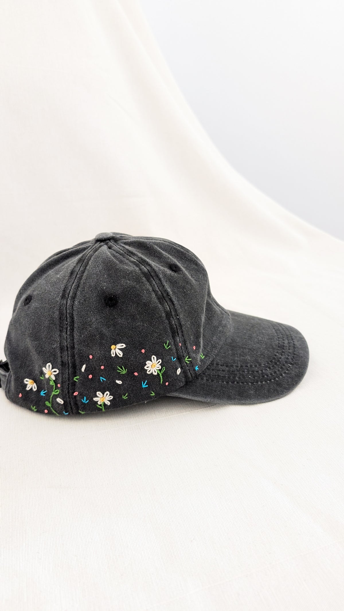 Gorras bordadas margaritas