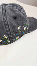 Gorras bordadas margaritas