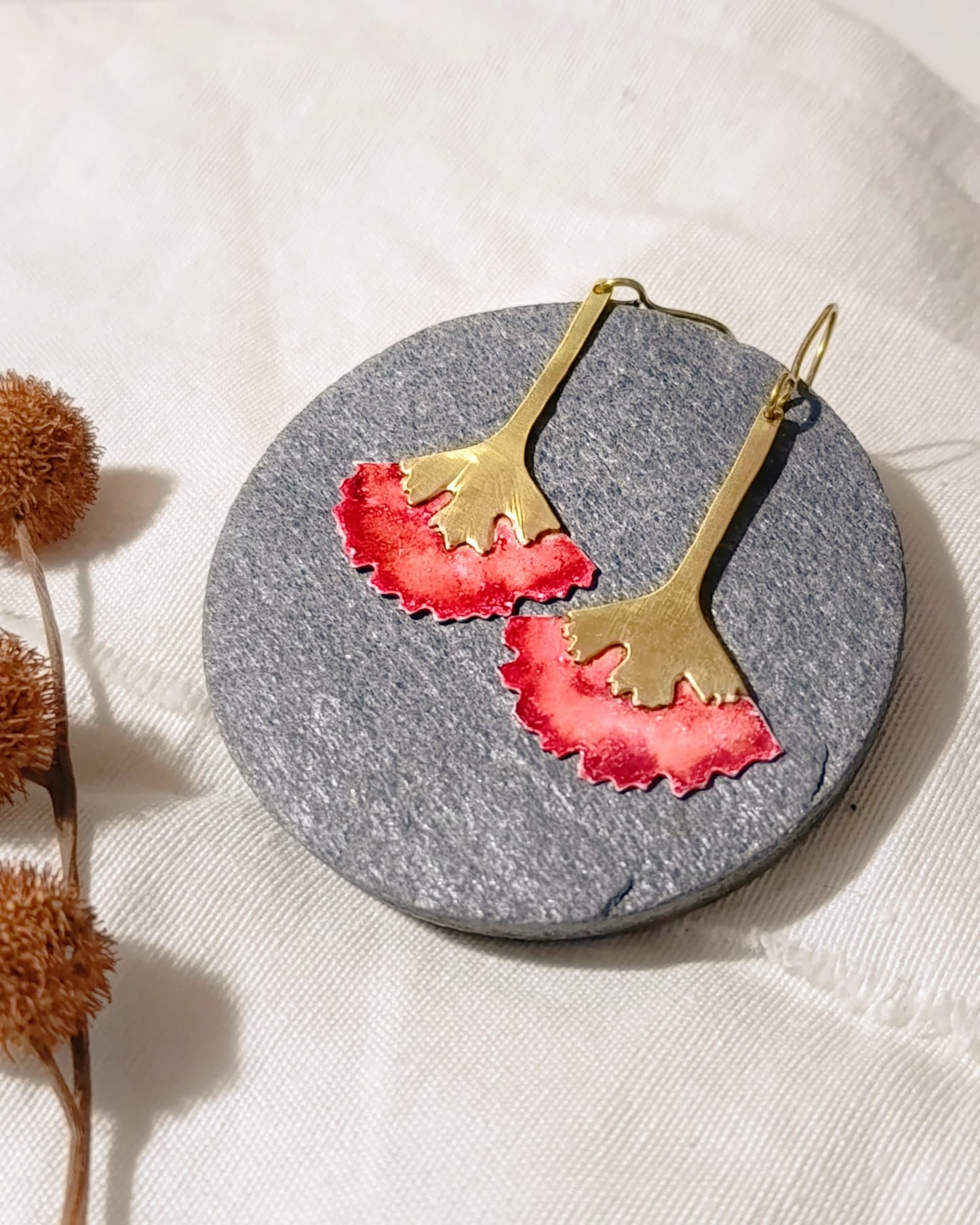 Pendientes clavel de latón