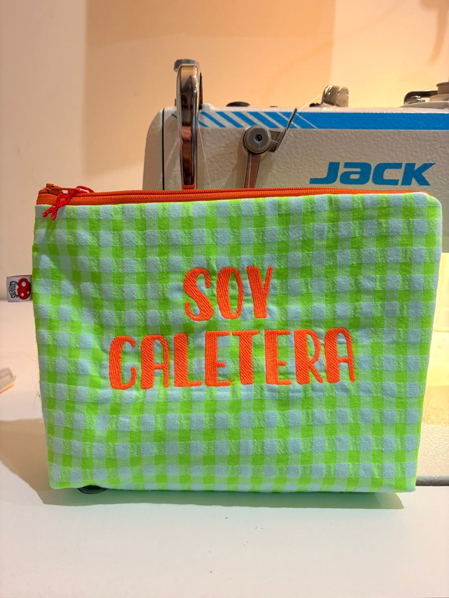 Neceser soy caletera vichy verde letra naranja