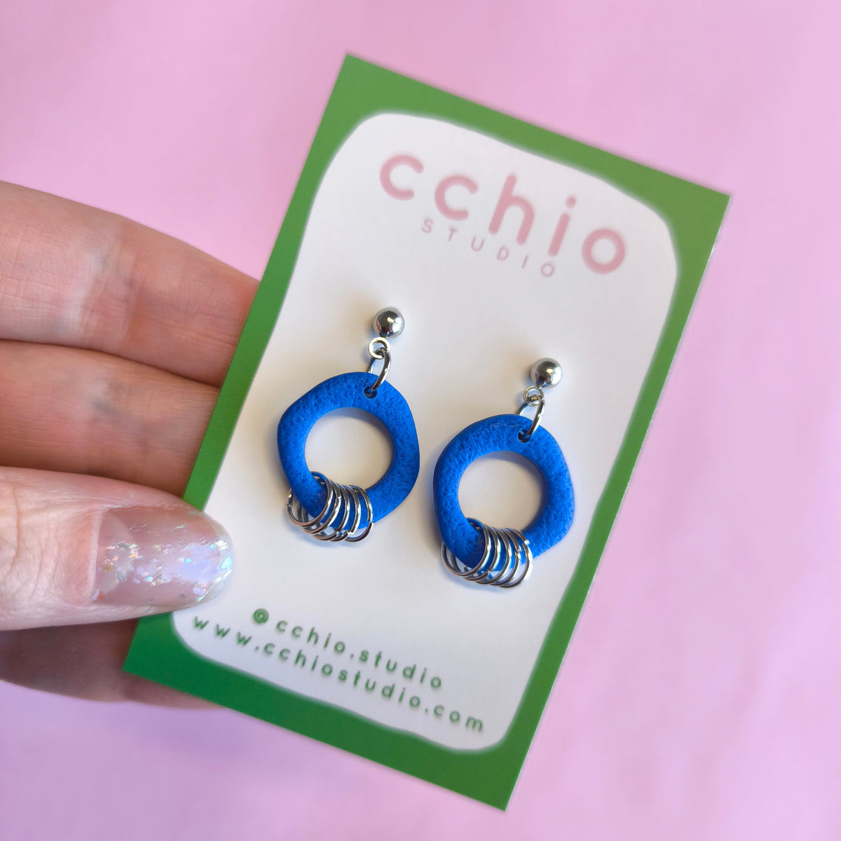 Pendientes azules con aritos