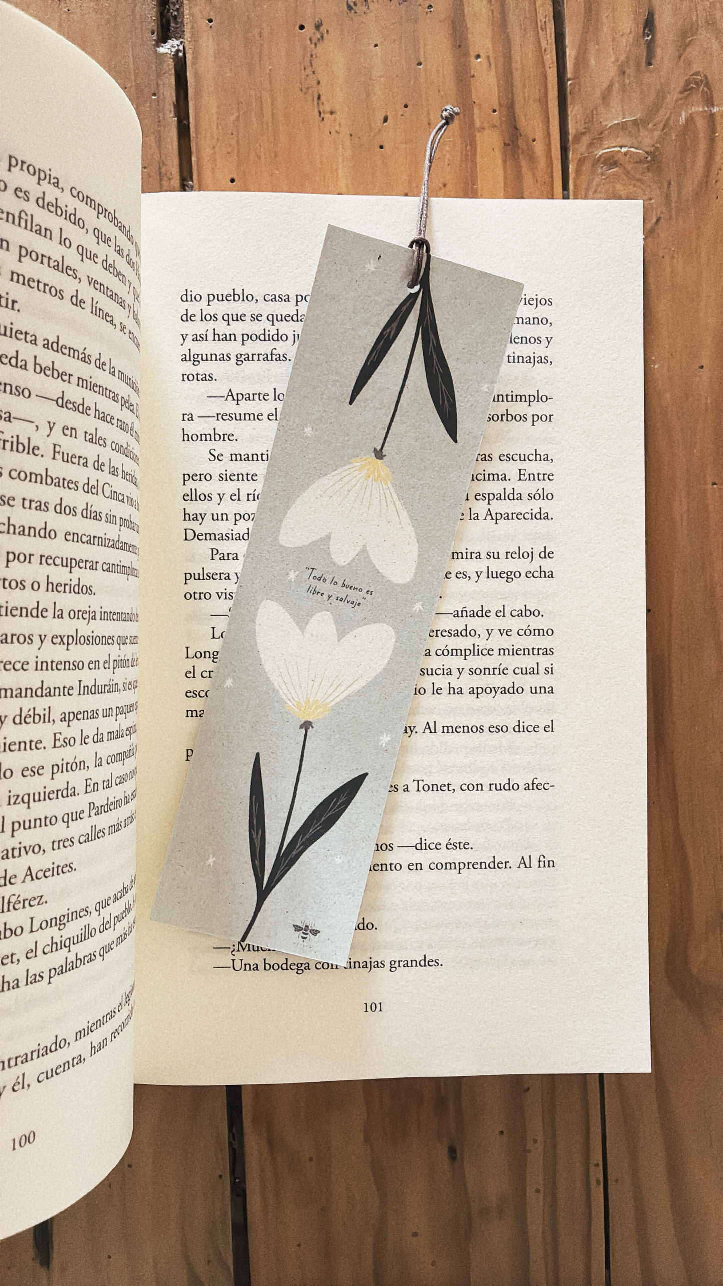 Punto de libro Todo lo bueno es libre y salvaje