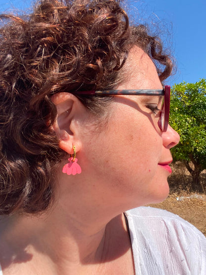 Pendientes pequeños almejas/conchas