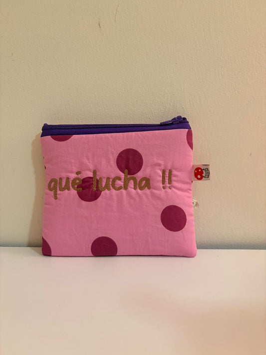 Malva lunares letra gris - Monedero - Qué lucha