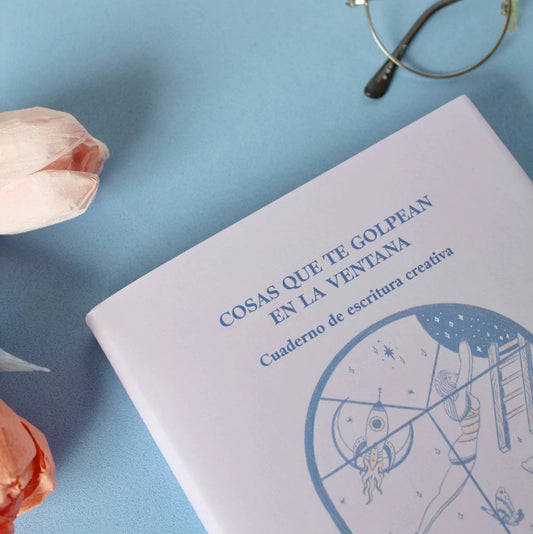 Libro "Cosas que te golpean en la ventana"