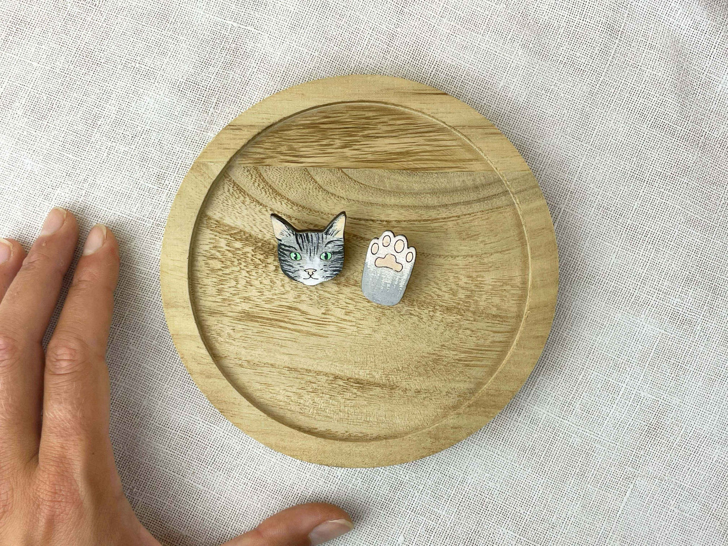 Broche doble: Gato y pata