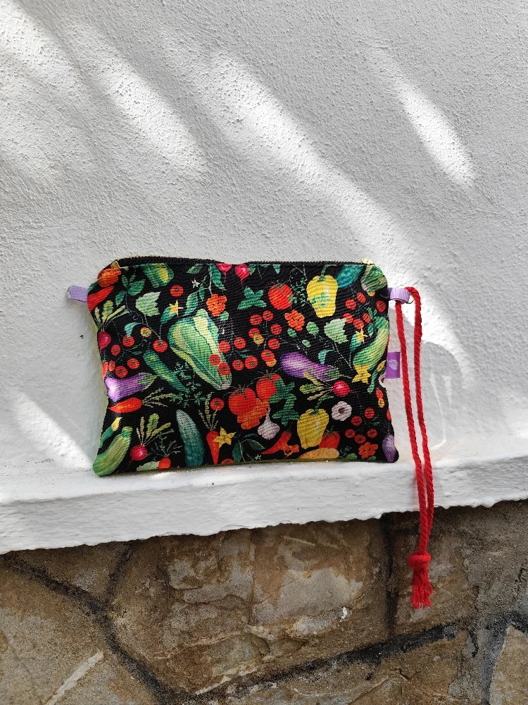 Mini bolso negro huerto frutas y verduras