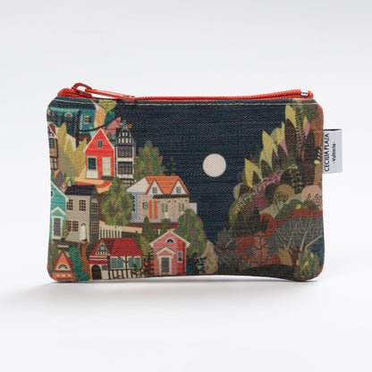 Monedero casas en montaña