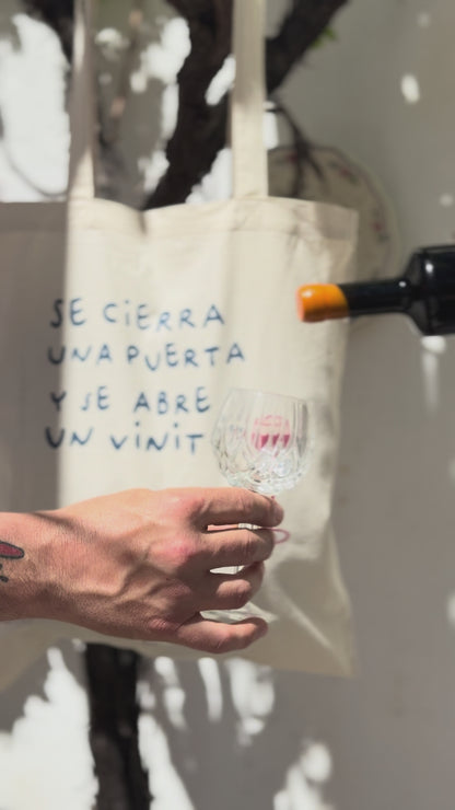 Totebag Se cierra una puerta x Lali